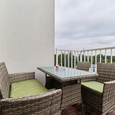 Futuria Maslicka With Free Garage By Renters * Вроцлав
